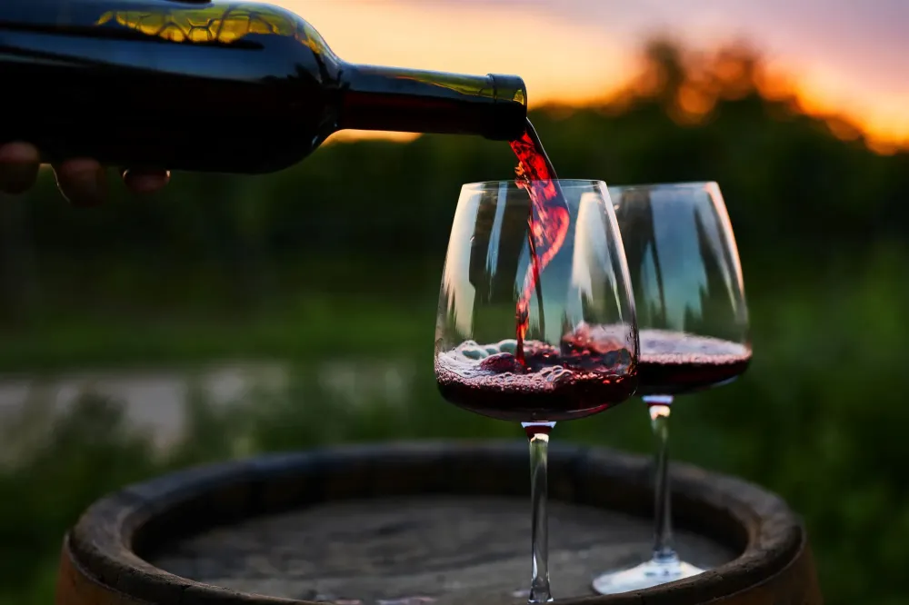 tonneau vin rouge
